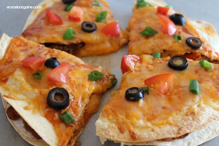 Mexican Pizza Recipe With Flour Tortillas - Quick &amp; Easy