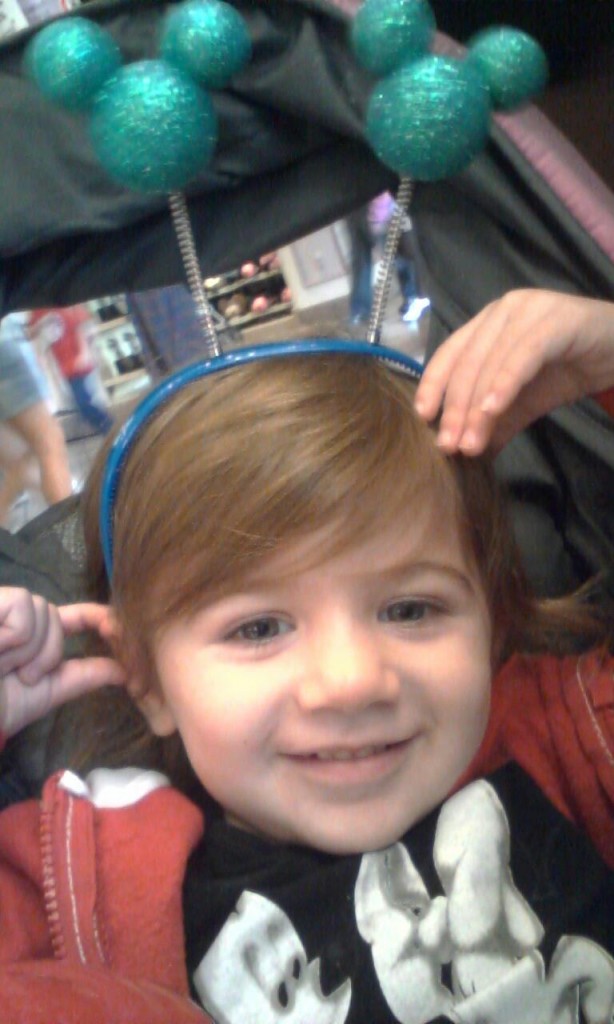 Tips on Traveling with a 2 Year Old! Enza's Bargains