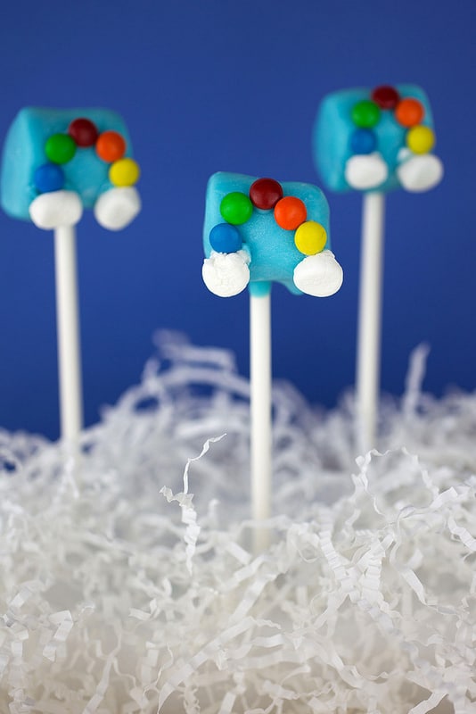 Rainbow Party Ideas - marshmallow rainbow pops