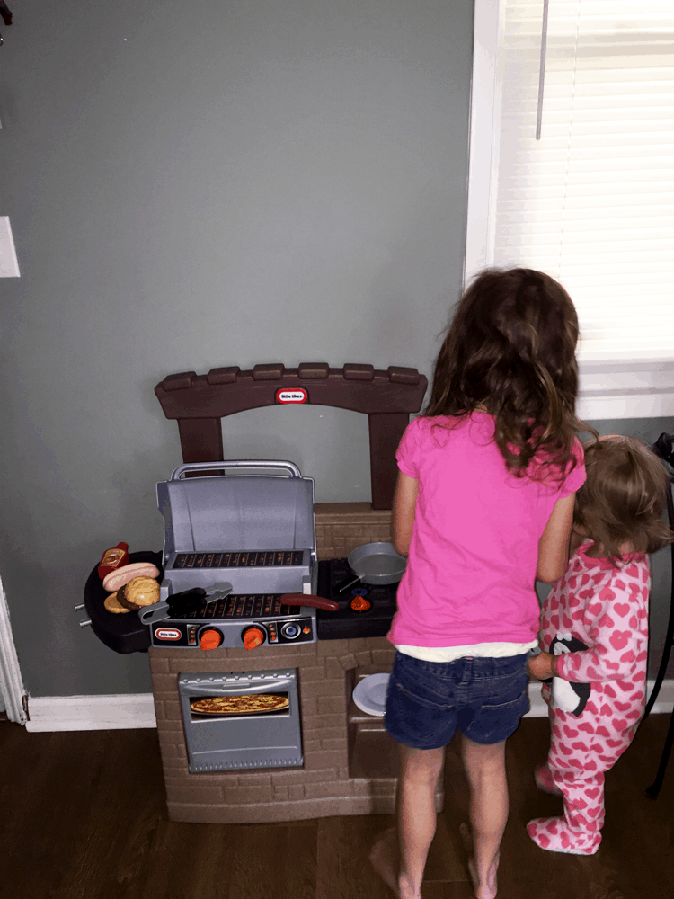 Little Tikes Cook 'n Play Outdoor BBQ™ Review