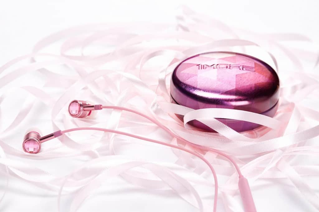 Pink Swarovski Crystal In-Ear Headphones from 1MORE