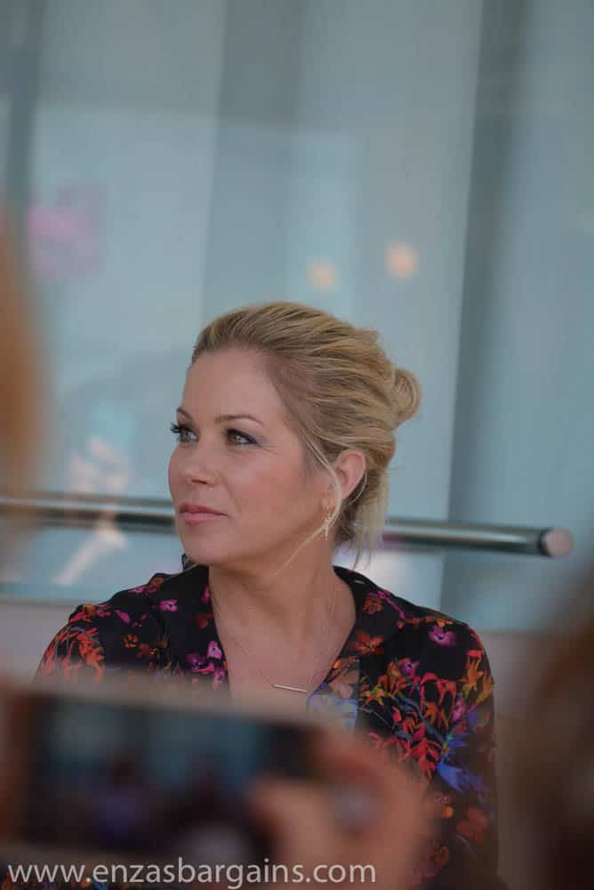 Christina Applegate and Annie Mumolo Interview for Bad Moms