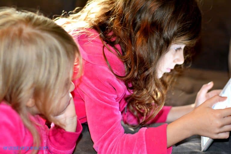 Helping KIDS Read – With ABCmouse!