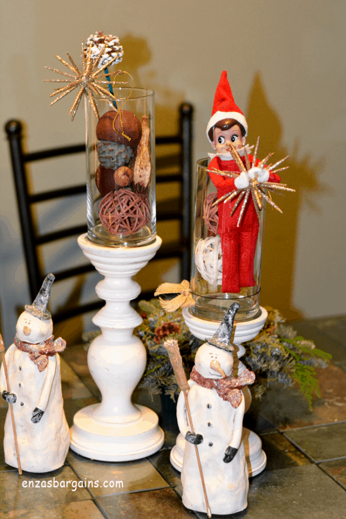 Easy and Quick Elf on the Shelf Ideas!