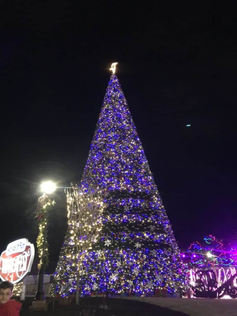 Holiday Lights and Activities in Kansas City at Worlds of Fun