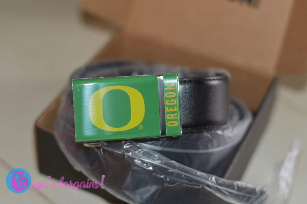 Oregon Duck Mission Belt - #EBValentinesDayGiftGuide