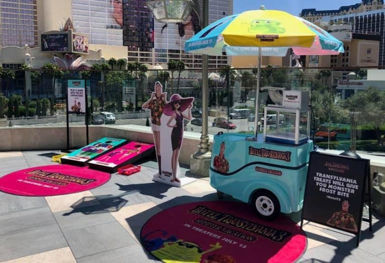 HOTEL TRANSYLVANIA 3: SUMMER VACATION Snow Cone Cart Tour – Kansas City