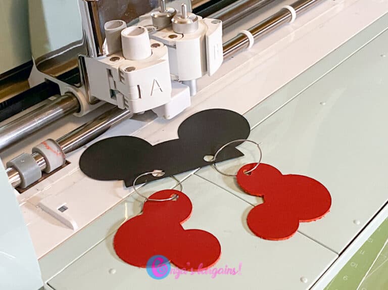 Mickey Cricut Faux Leather Earrings with a Cricut Explore Air 2