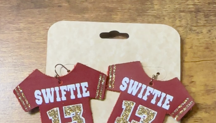 Chiefs Taylor Swift DIY Earrings - FREE Template in Design Space